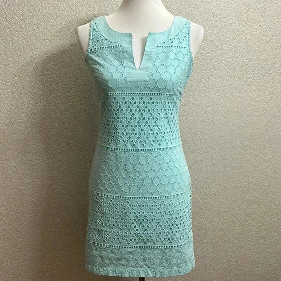 Banana Republic Green Eyelet Dress - Picture 1 of 4